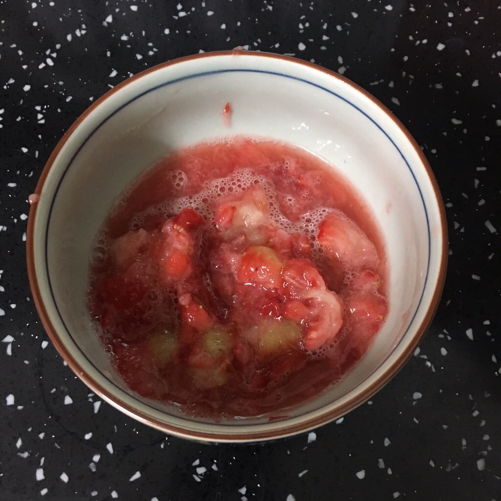 마셔본 사람 모두 극찬한 딸기우유 만드는 법 | 인스티즈