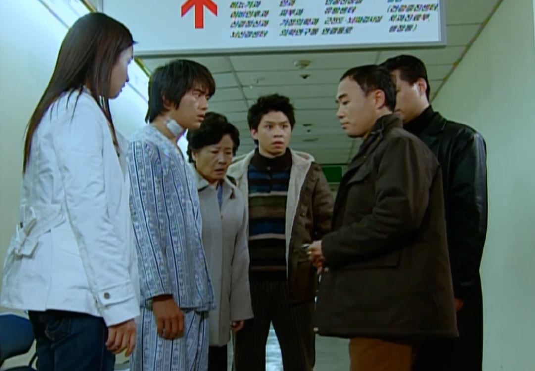 드디어 넷플에 올라 온 고수가 누명쓰고 무기징역 받았다가 대기업 사장으로 돌아와서 복수하는 드라마 | 인스티즈