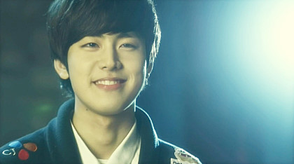 잘생겨서 실검 1위도 장악했었던 프로게이머 | 인스티즈