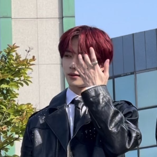 남자 손은 두가지 취향으로 나뉨 섬섬옥수vs핏줄 빡 | 인스티즈