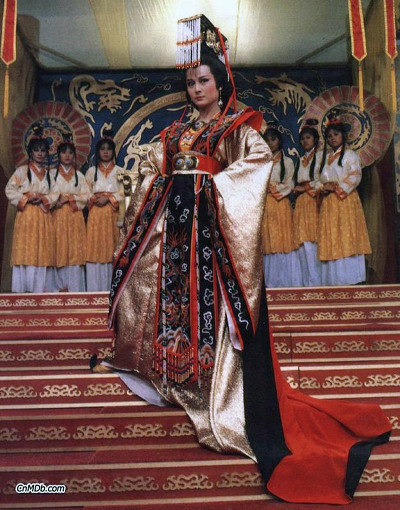 여자로 태어났으면 황제도 해 보고 대차게 살아야 아 정말 여자다운 삶이었다라고 말 할수 있는거야. 상여자의 일대기 씀 | 인스티즈