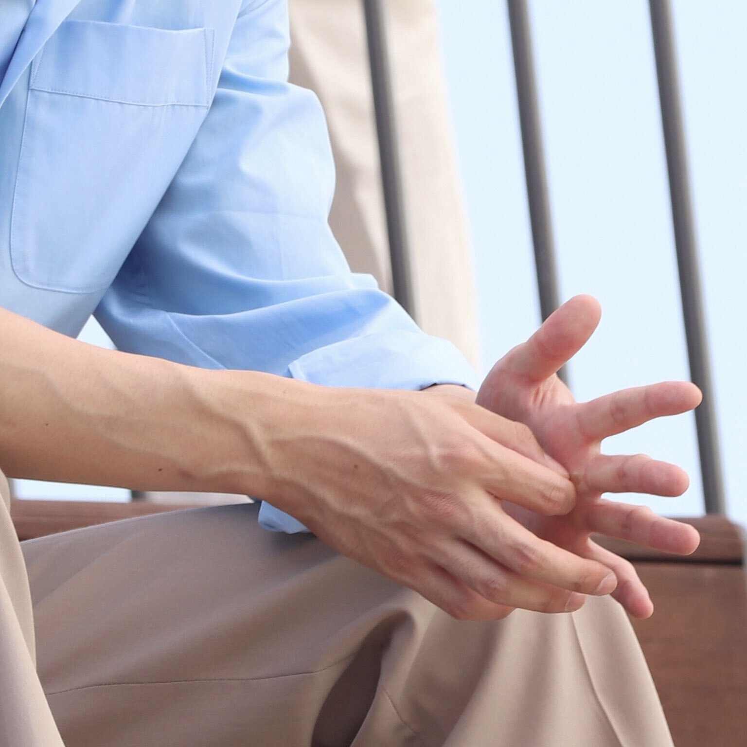 남자 손은 두가지 취향으로 나뉨 섬섬옥수vs핏줄 빡 | 인스티즈