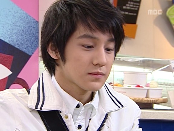 [거침없이하이킥] 범이-민호 잘못된 만남 ㅋㅋㅋㅋㅋㅋㅋㅋ.jpg | 인스티즈