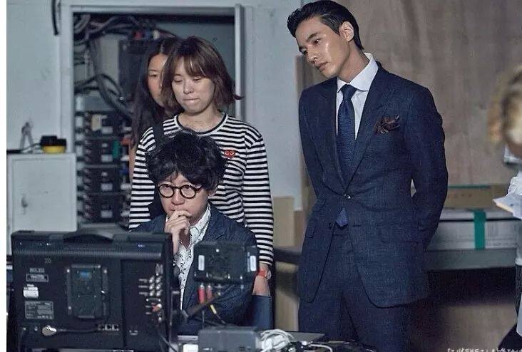 연예인들 실물에 근접한 사진 | 인스티즈