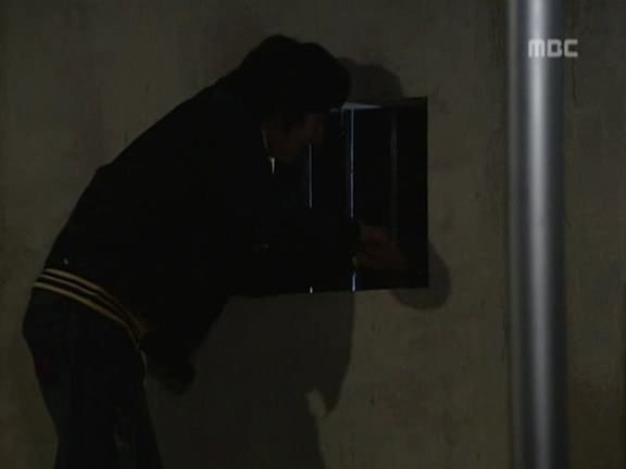 [거침없이하이킥] 민용이 옥탑방에 감금된 남자들ㅋㅋㅋㅋㅋ.jpg | 인스티즈