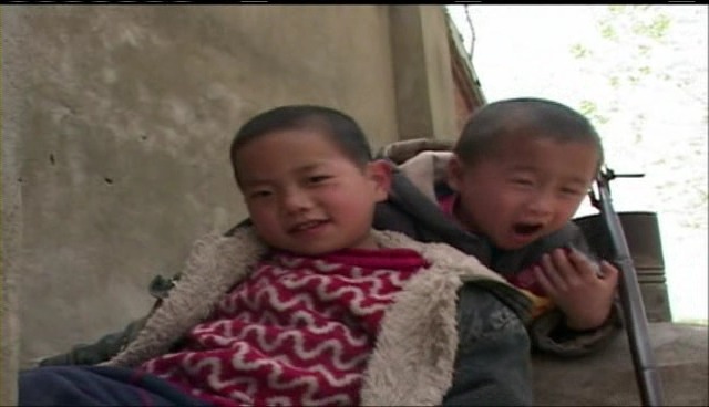 중국의 피 팔아서 에이즈 천국된 농촌마을 ㄷㄷㄷ | 인스티즈