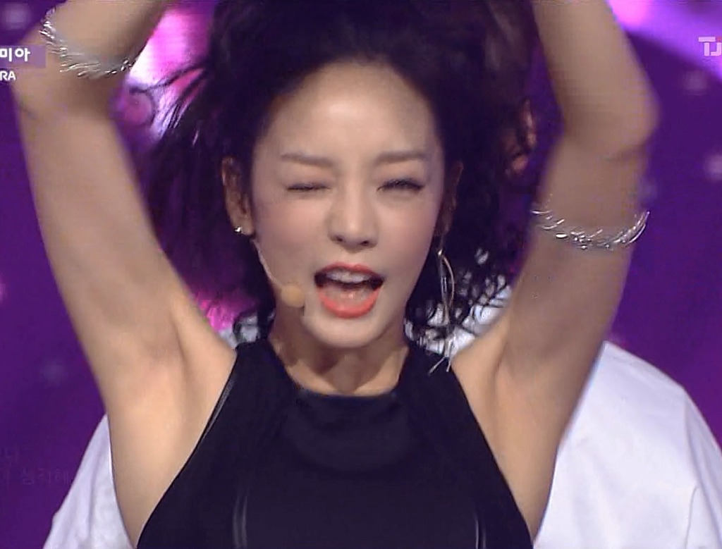 구하라 겨드랑이 움짤.JPGIF (feat.하드털이) | 인스티즈