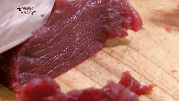 도축한지 1시간 된 소고기.jpg | 인스티즈