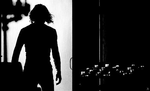 [브랜든리] 살아 있다면 아버지 이소룡 뒤를 이을 유명한 액션 스타가 되었을 크로우 주인공 | 인스티즈