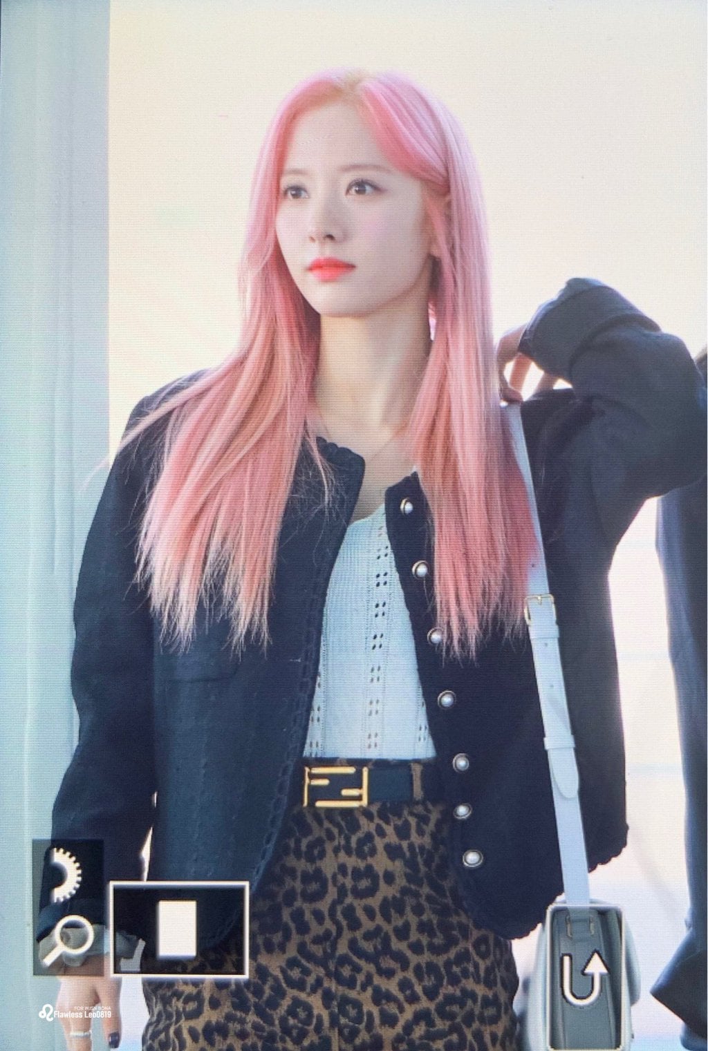 컴백을 앞두고 핑크머리로 변신한 오늘자 우주소녀 보나.jpg | 인스티즈
