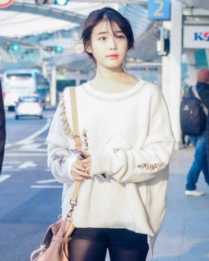 아이유 공항패션 모음..jpg | 인스티즈