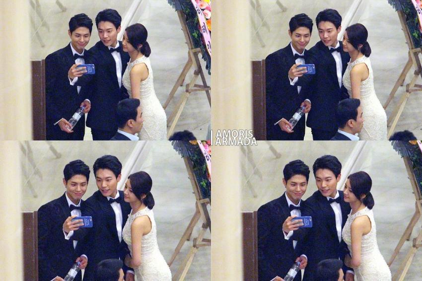 스킨십 자연스러운 혜리-류준열.gif | 인스티즈