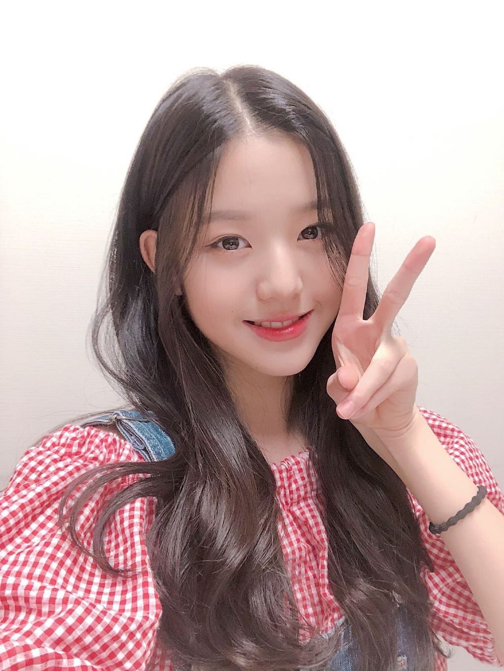 역대급 미모를 자랑하는 아이즈원 센터 장원영 | 인스티즈