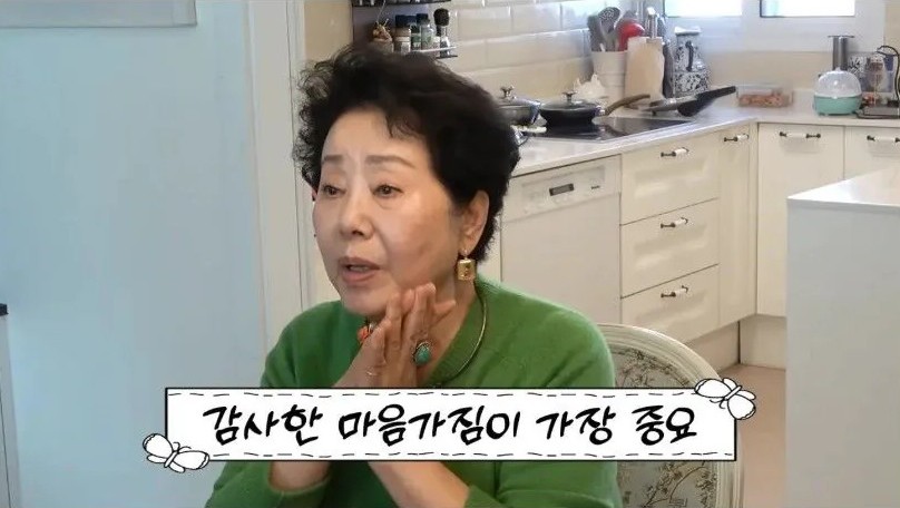 예수 믿으라는 댓글을 본 불교신자 선우용녀 | 인스티즈