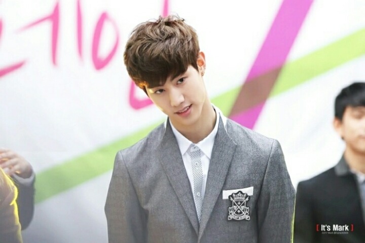 여자들이 싫어하는 남자 어깨 일명 옷걸이 어깨 또는 어좁 | 인스티즈