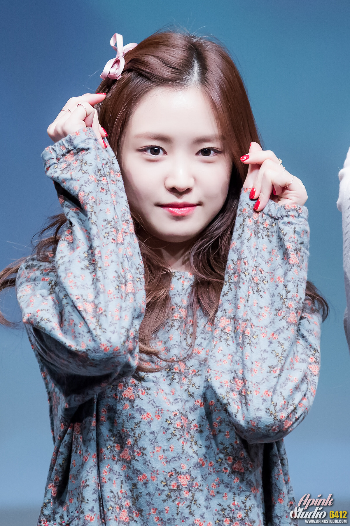  여자 연예인들이 머리숱을 풍성해보이기 위해 하는 것 (피스NO!) | 인스티즈