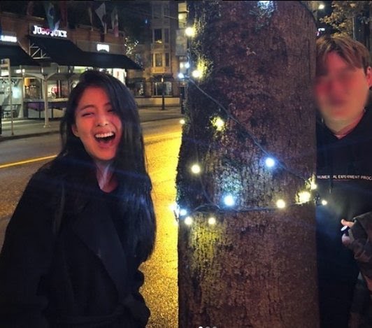 한소희 데뷔전에 ㄹㅇ 개열심히 삶 | 인스티즈
