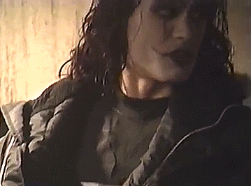 [브랜든리] 살아 있다면 아버지 이소룡 뒤를 이을 유명한 액션 스타가 되었을 크로우 주인공 | 인스티즈