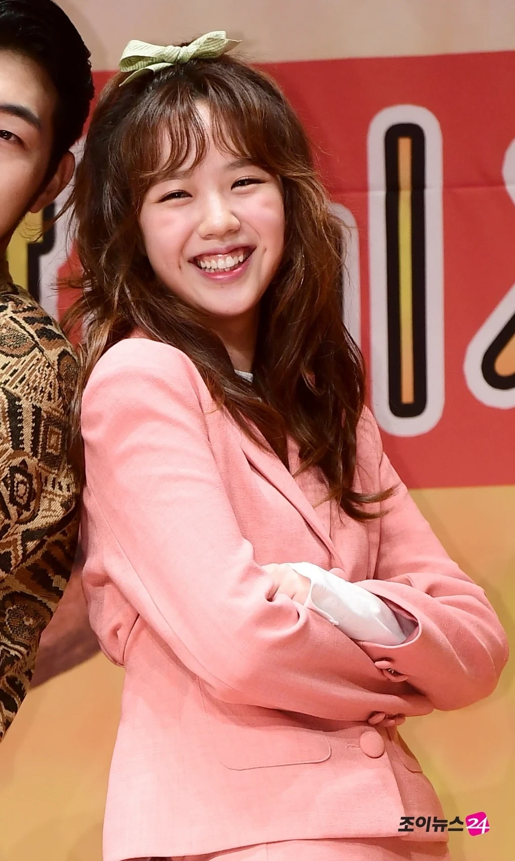 지예은 볼때마다 눈에 띄는 것.jpg | 인스티즈