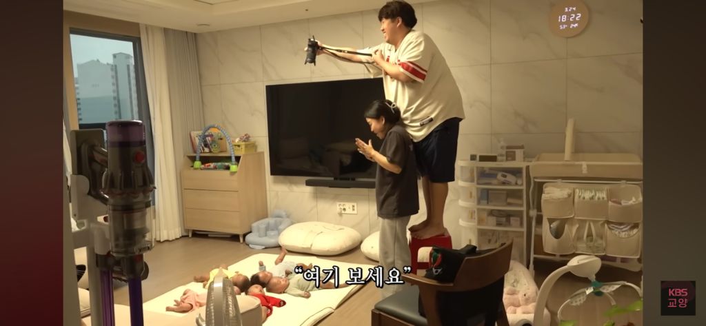 태어나서 처음으로 완전체가 된 다섯 쌍둥이 👶🏻 | 인스티즈