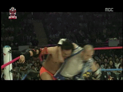 무한도전 WM7 당시 레슬링팬들한테 욕 많이 먹은 손스타 기술모음.gif | 인스티즈