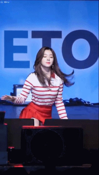 레드벨벳 아이린 내가 다 불편한 의상 | 인스티즈