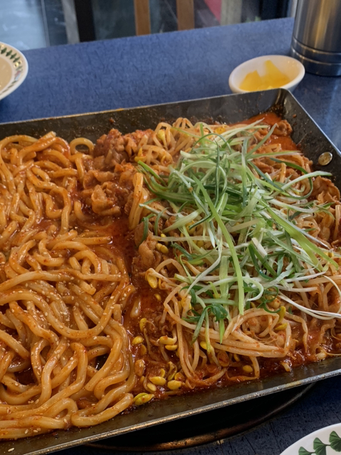 친구가 그러더라 그렇게 먹다간 통풍 걸려 뒤진다고.. | 인스티즈