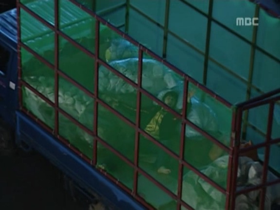 [거침없이하이킥] 민용이 옥탑방에 감금된 남자들ㅋㅋㅋㅋㅋ.jpg | 인스티즈