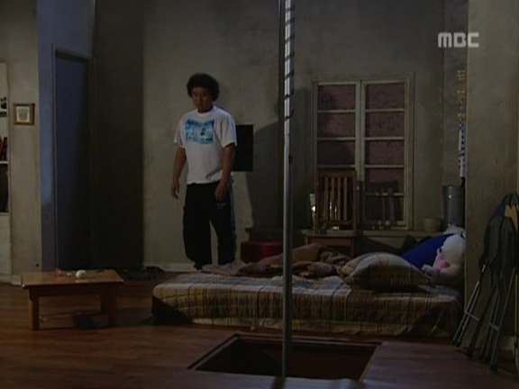 [거침없이하이킥] 민용이 옥탑방에 감금된 남자들ㅋㅋㅋㅋㅋ.jpg | 인스티즈