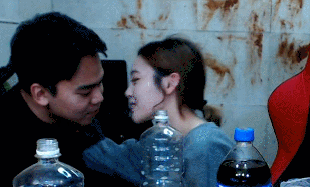염보성 뽀뽀 모음.gif | 인스티즈