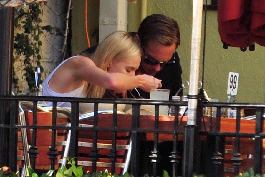 [알렉산더스카스가드외] 마르고 여리한 여성이 취향인듯한 케이트 보스워스와 사귀었던 시절 | 인스티즈