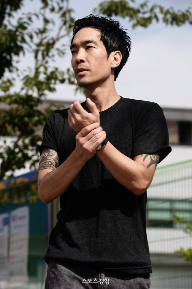 새해부터 이재명 대통령 저격한 고영욱 | 인스티즈