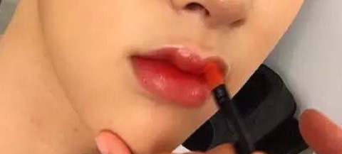 두꺼운 입술을 가진 남자 연예인 모음 | 인스티즈