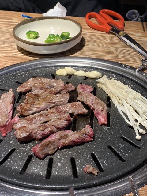 친구가 그러더라 그렇게 먹다간 통풍 걸려 뒤진다고.. | 인스티즈