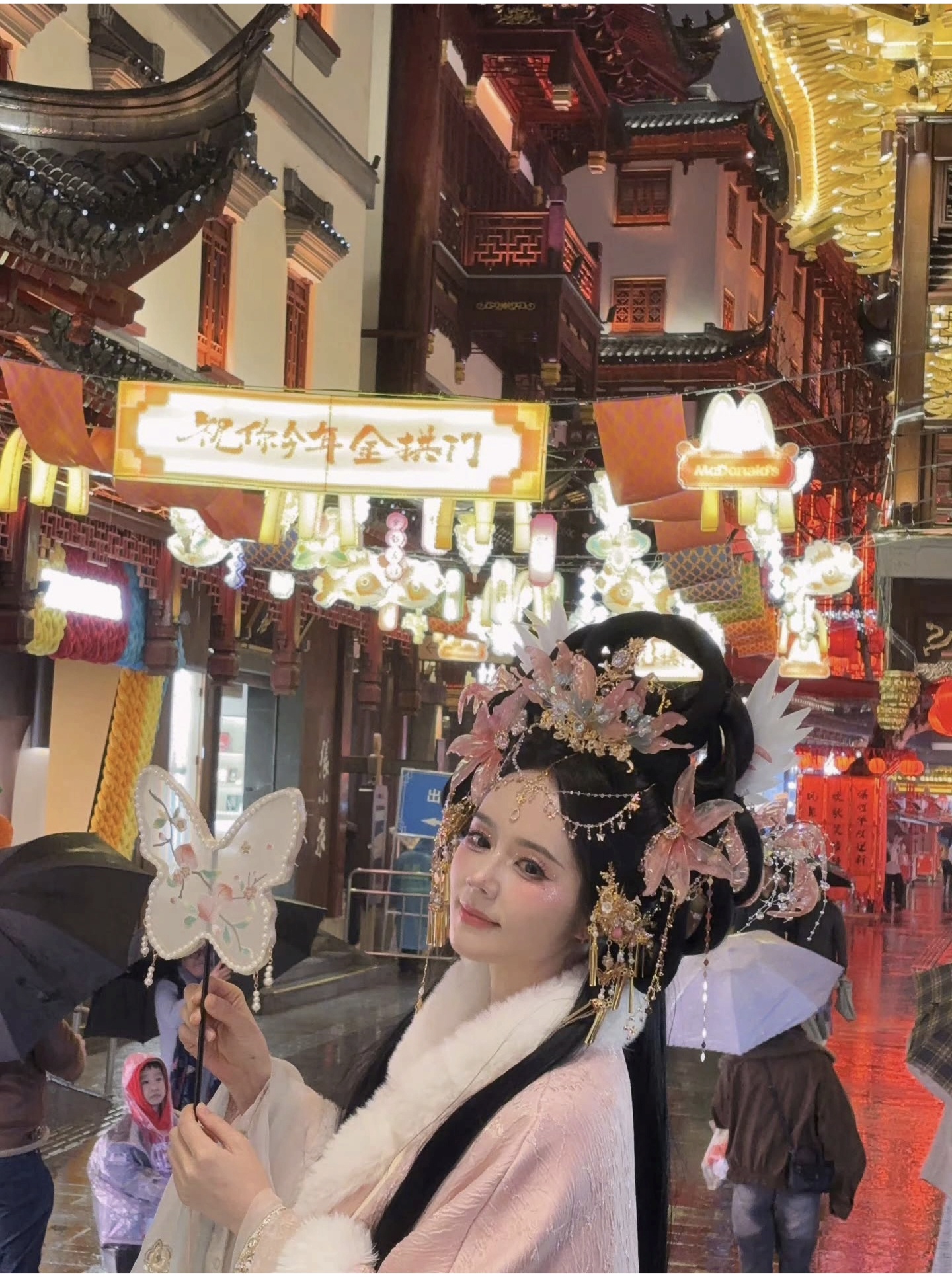 왕홍 메이크업에 도전한 한가인 | 인스티즈