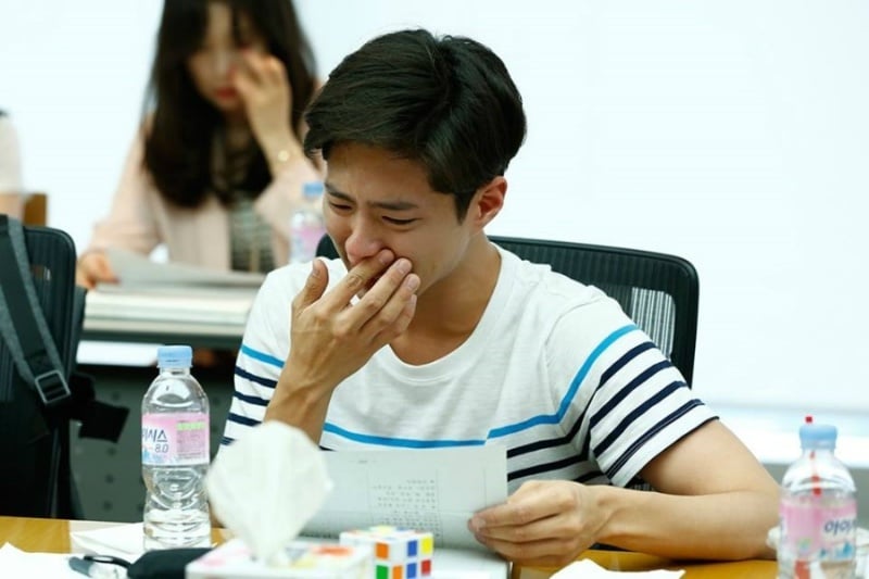 손이 완전 반전인 남자 연예인 둘.jpg | 인스티즈