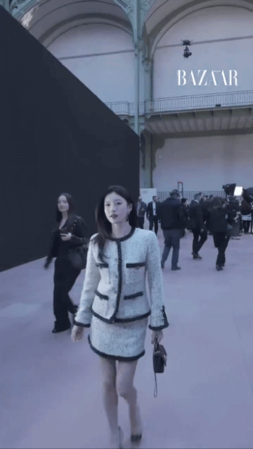 고윤정 하퍼스 바자 인터뷰 움짤.gif | 인스티즈