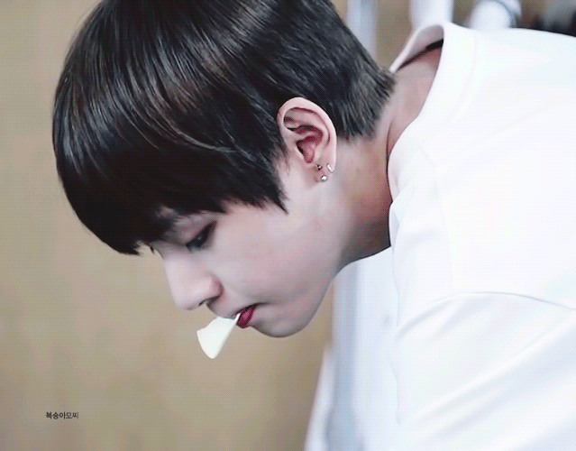 현직 남녀아이돌 100명이 뽑은 제일 잘생긴 남자 아이돌.jpg | 인스티즈