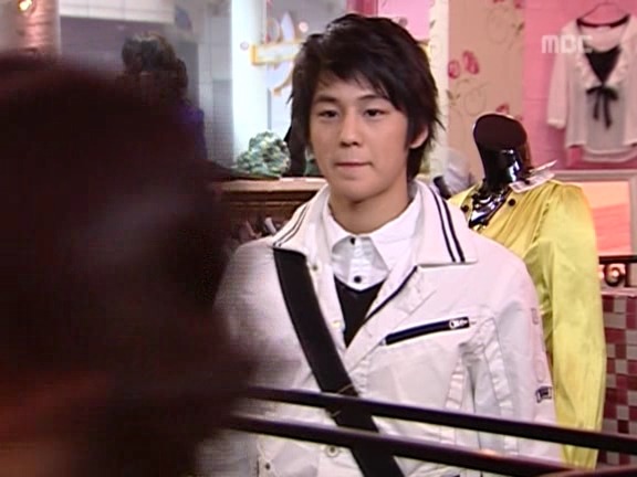 [거침없이하이킥] 범이-민호 잘못된 만남 ㅋㅋㅋㅋㅋㅋㅋㅋ.jpg | 인스티즈