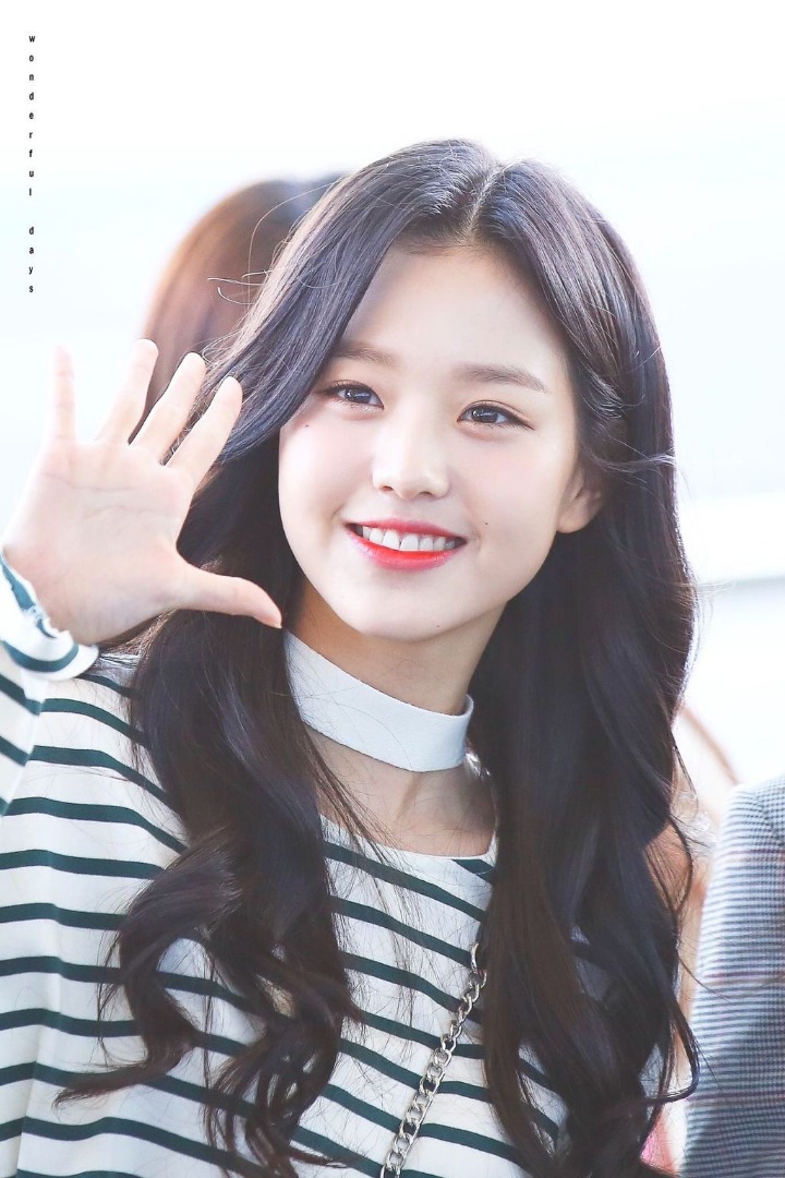 아직 초졸인 아이즈원 센터 장원영 직찍 사진.jpg | 인스티즈