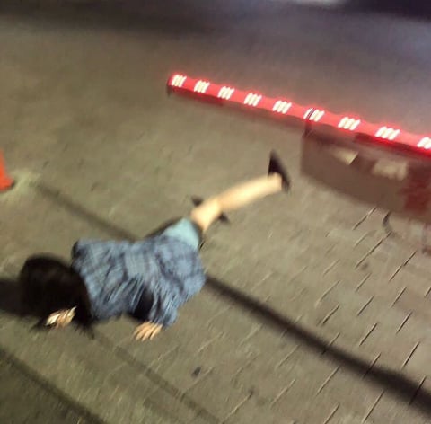 한소희 데뷔전에 ㄹㅇ 개열심히 삶 | 인스티즈