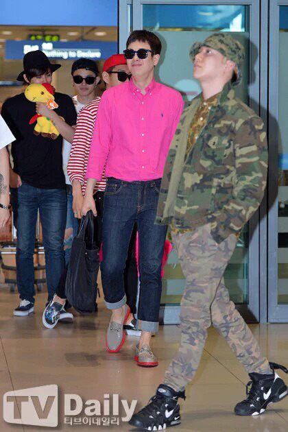 아이돌 공항패션 레전드.jpg | 인스티즈
