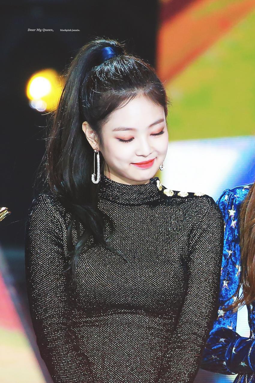 어제 골든디스크에서 레전드 찍은 블랙핑크 제니.jpg | 인스티즈