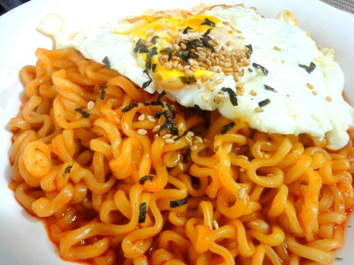 매운걸 잘먹고 못먹는 기준이 된 음식 | 인스티즈