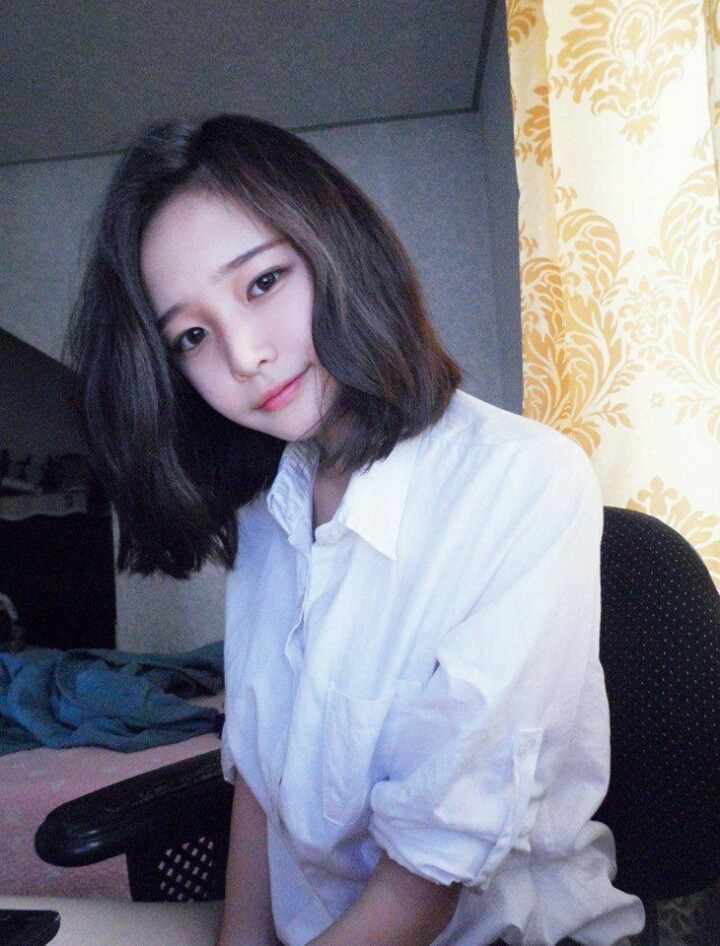 페북에서 단발여신으로 불린다는 손화민양 | 인스티즈