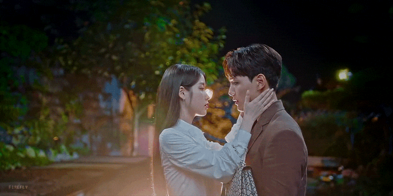 아이유 키스신 모음 ㅓㅜㅑ.gif | 인스티즈