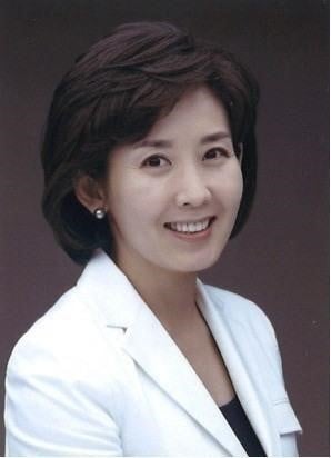 서울대 법학과 82학번 나경원 조국 김난도 졸업사진 | 인스티즈