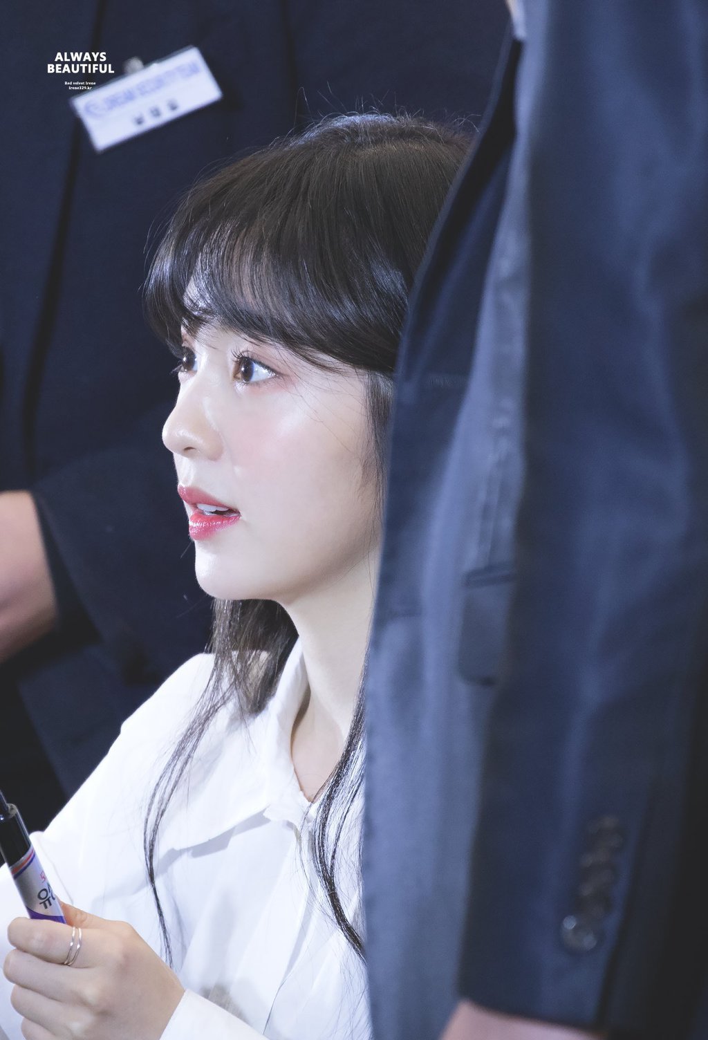 ㄹㅇ루다가 는 아이린의 옆태.jpg | 인스티즈