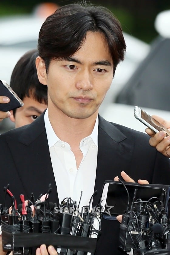 이진욱 측의 야설급 진술 수위 | 인스티즈