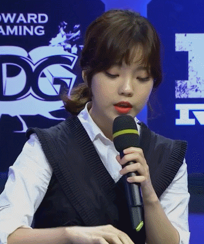 롤드컵 3일차 통켄치 채동희 움짤(1).gif | 인스티즈